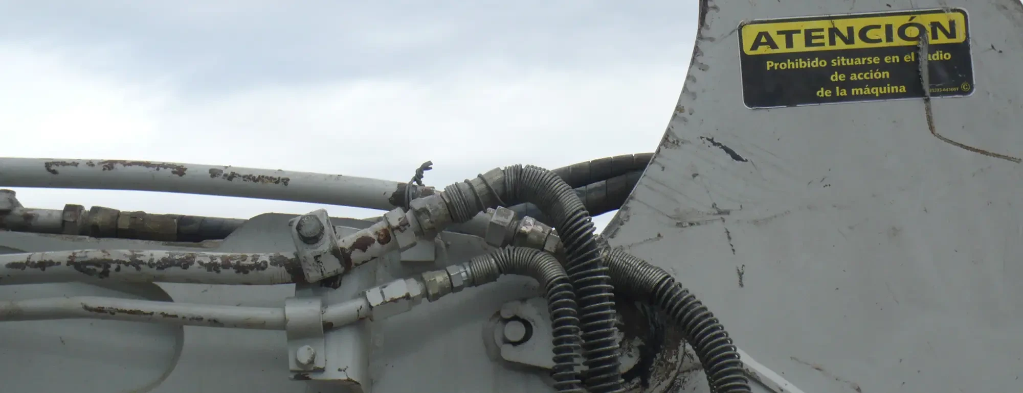 Hydraulic systems: constructional errors vs. hydraulic failures