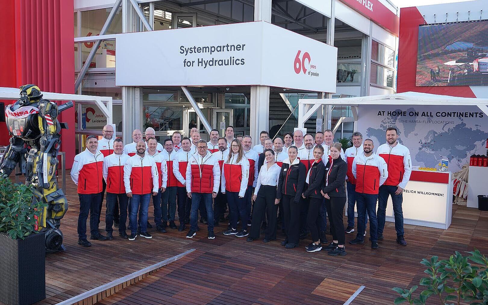 HANSA-FLEX_bauma_Team_.jpg