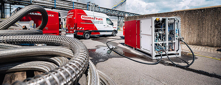 Hydraullic Line Inspection Mobile inspection of hydraulic line equipment in accordance with TRBS ...